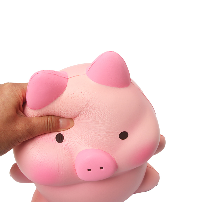 超大卡通猪