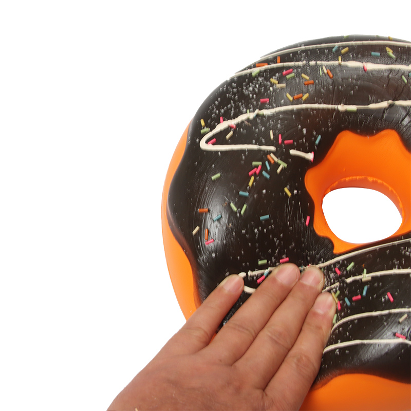 25cm Doughnut - Colorful Needle Model
