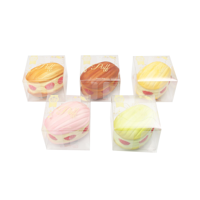 A set of Madeleine cakes