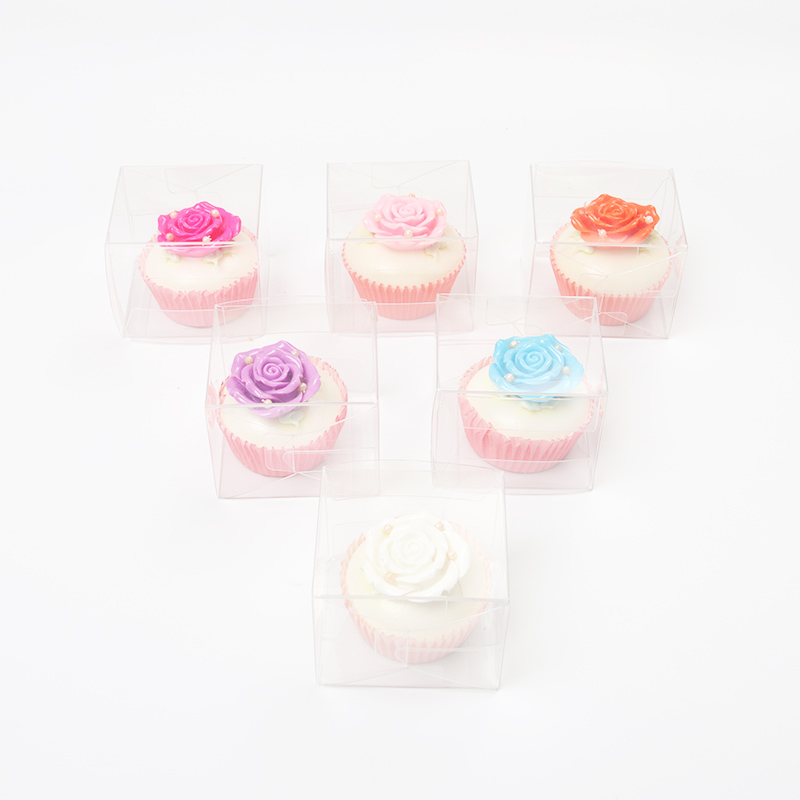 A 7cm paper cup cake with a rose design