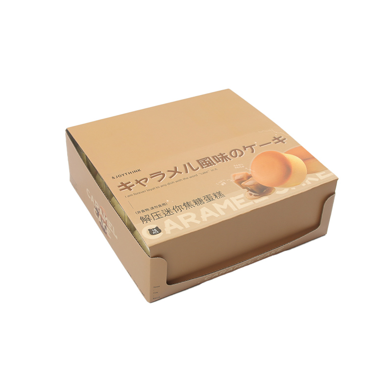 A 7cm paper cup cake with a rose design