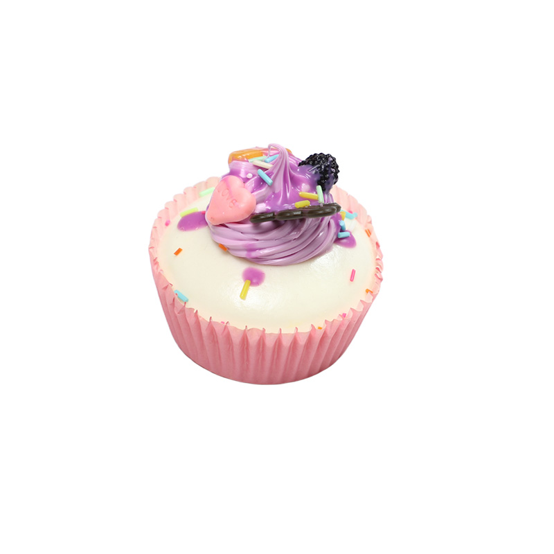 7cm creamy cupcake
